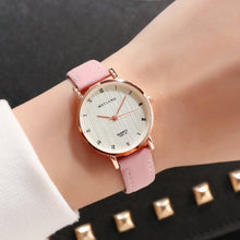 Load image into Gallery viewer, New 2018 Womens Watches Fashion Casual Womens Simple Style Quartz Leather Strap Wristwatch Ulzzang Women Watch